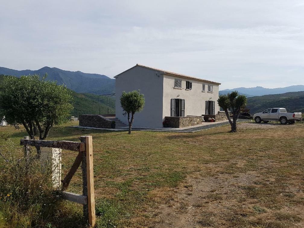 Entre Mer Et Montagne, En Plein Maquis Vallecalle 外观 照片